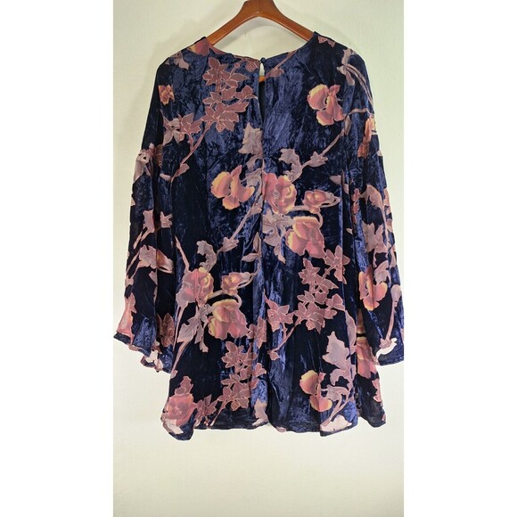 LOVERICHE Dark Floral Velvet Burnout Knee Length Tunic Top Sz M Boho Western - Picture 2 of 12